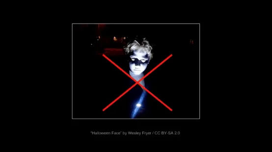 PowerPoint-Hologram-3-Flashlight-face-avoid